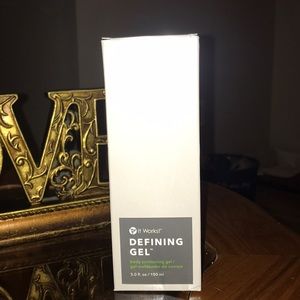 It Works! Defining Gel